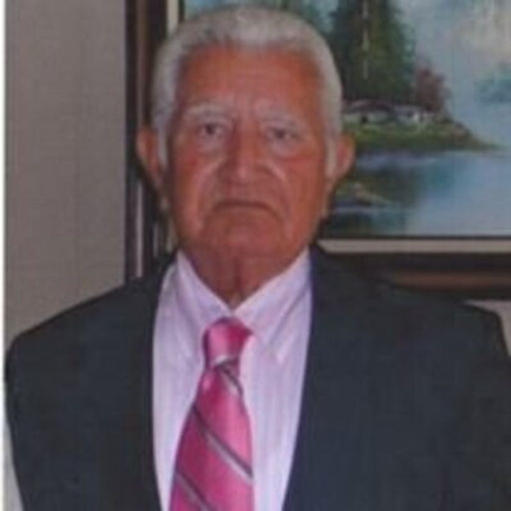 Salvador Muniz Profile Photo