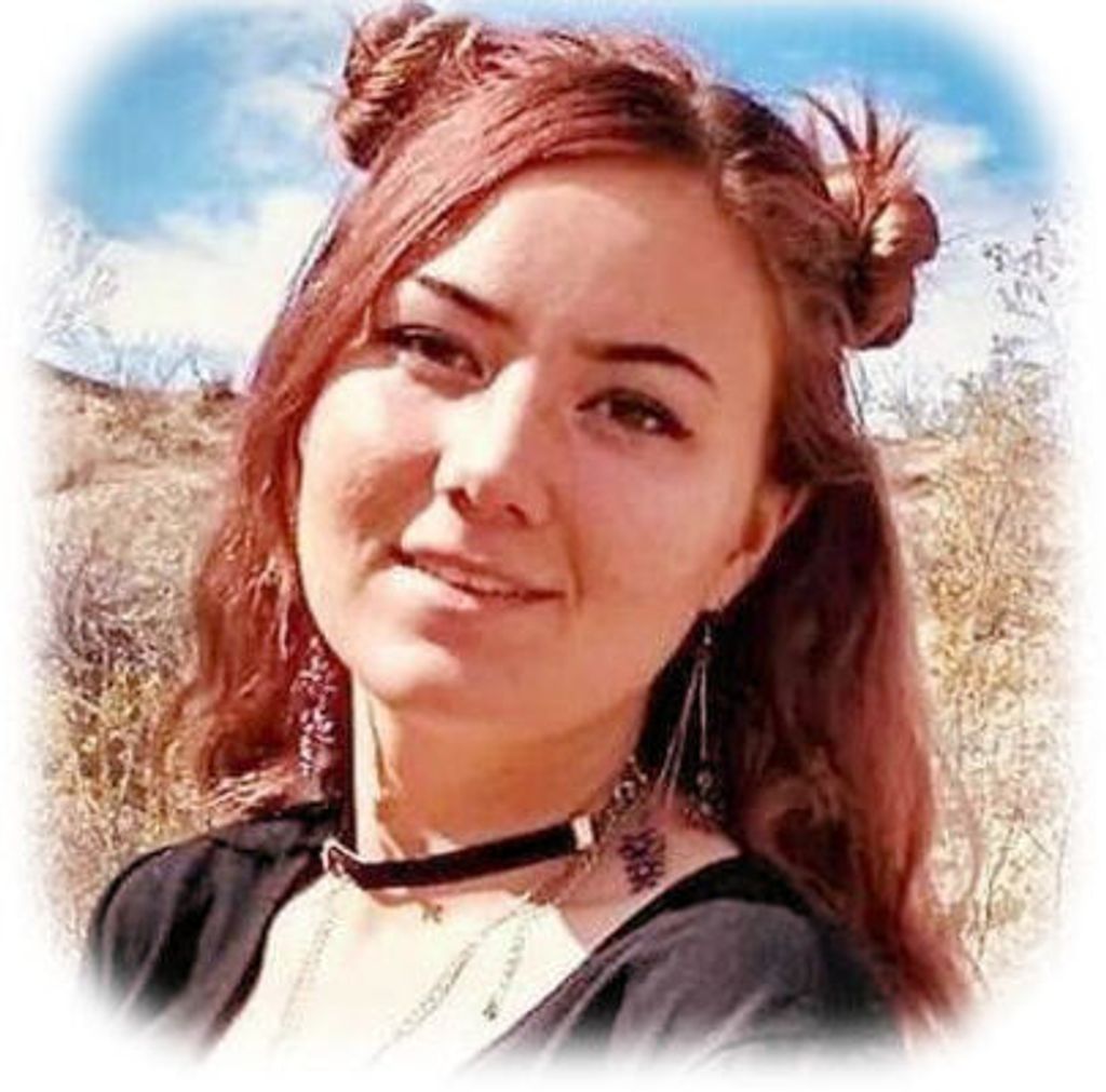 Chloe Johnston Profile Photo