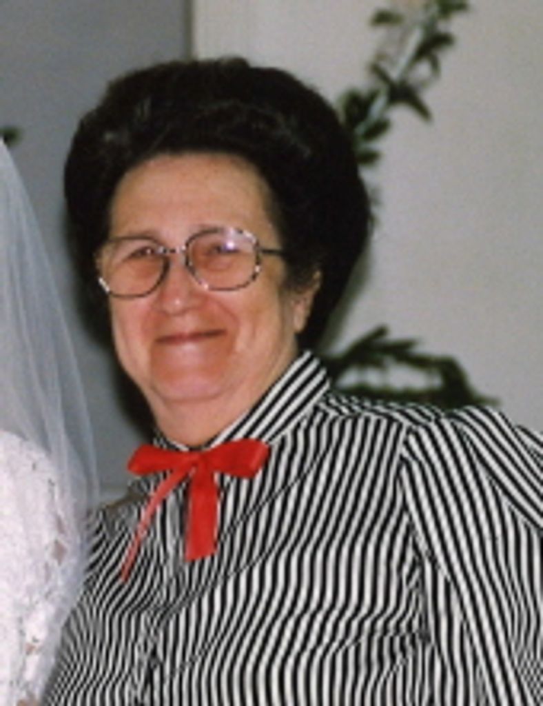 Claudine Enloe