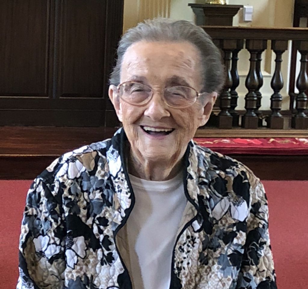 Betsy (Garner)  Johstono