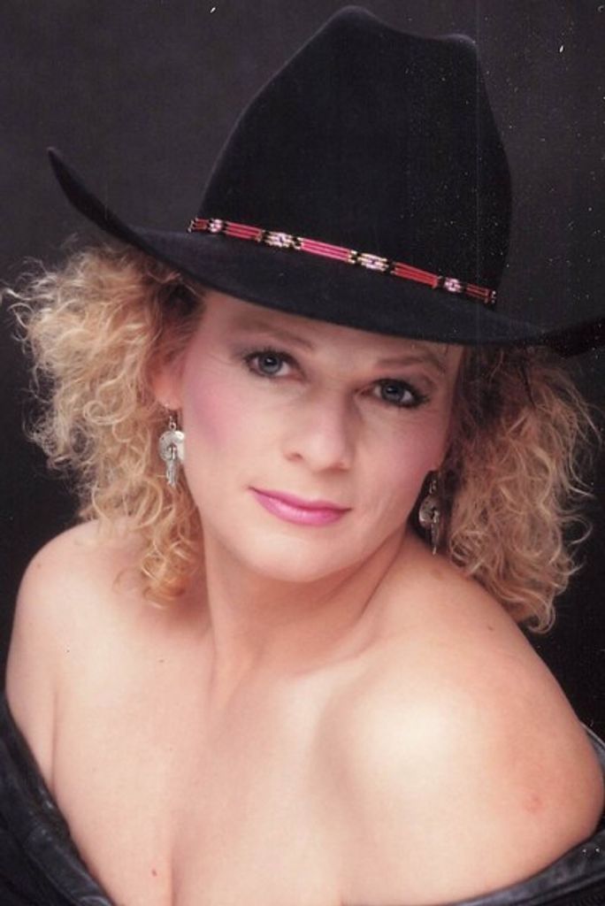 Liza Bea Dupuy Profile Photo
