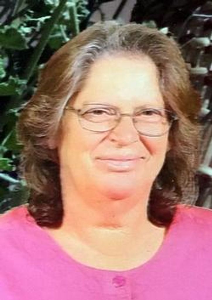 Juanita "Nita" Tom