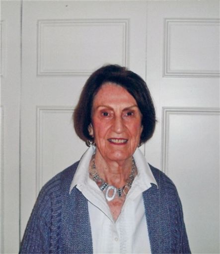 Clara Louise Lang Profile Photo