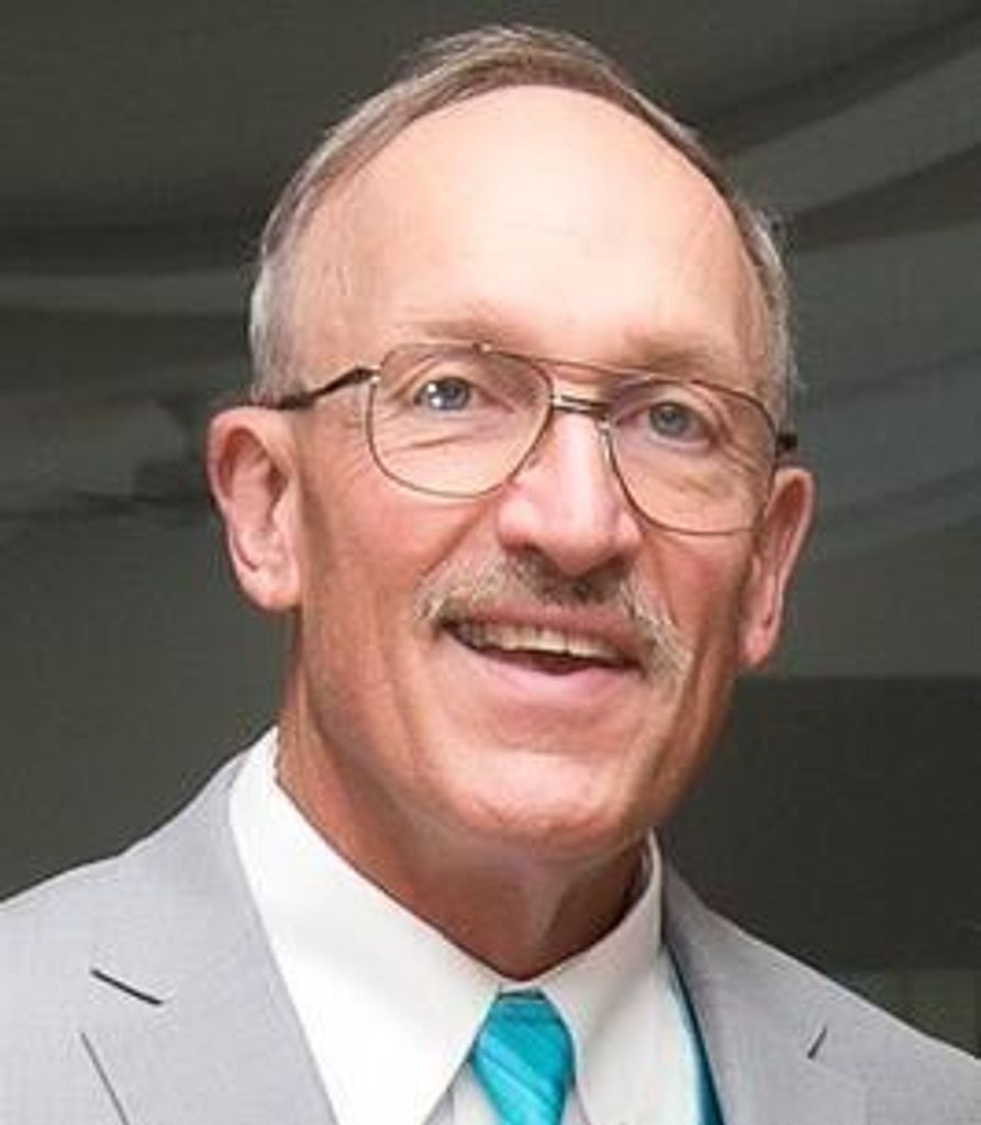 Christian Carl Oelze Profile Photo