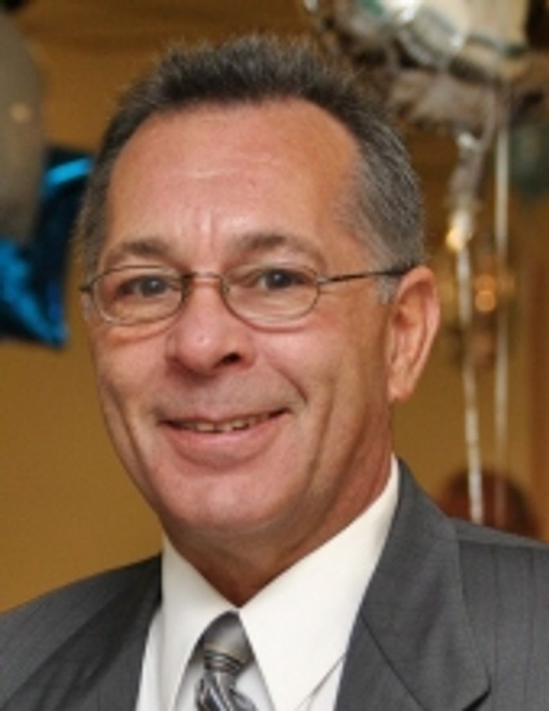 James Robert Mccarthy Profile Photo