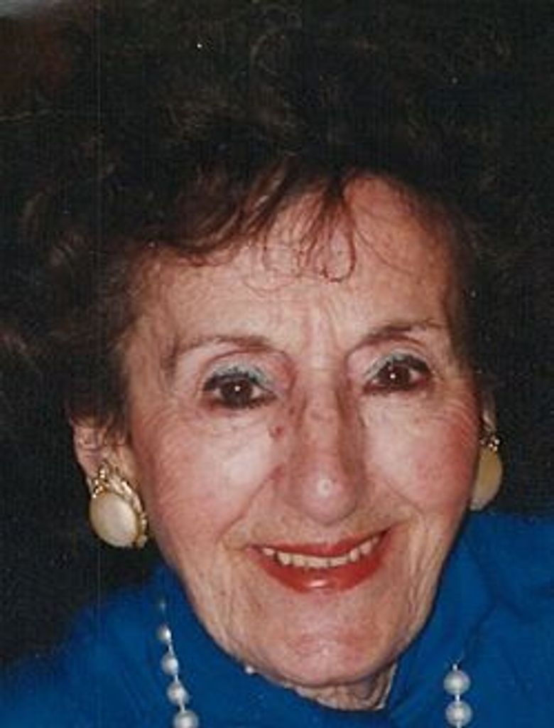 Amelia Torrisi Profile Photo