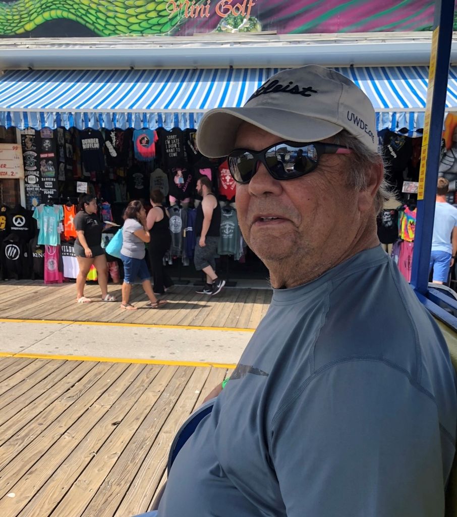 Charles R. Roberts Profile Photo