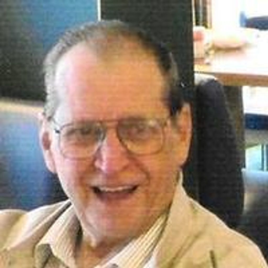 Sherman Eugene "Lennie" Smail Profile Photo