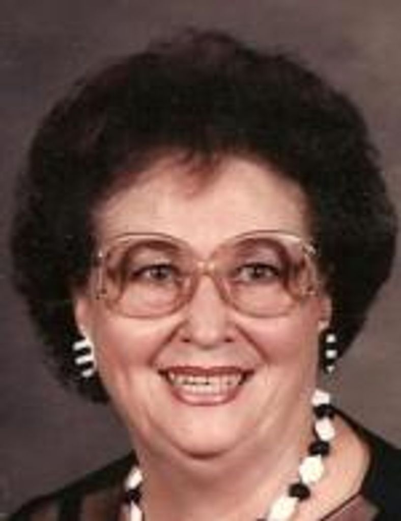 Fay Showmaker Profile Photo