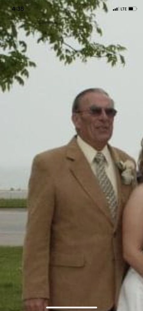 William "Willie" R. Holdorf Profile Photo