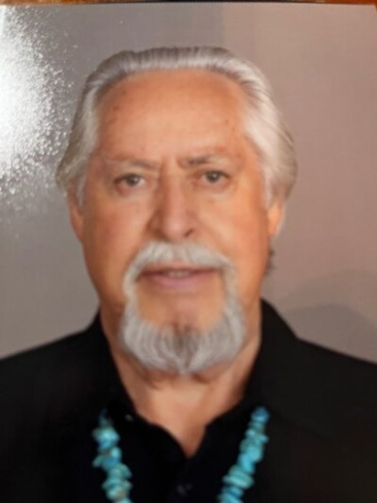 Alberto M. Castro Profile Photo
