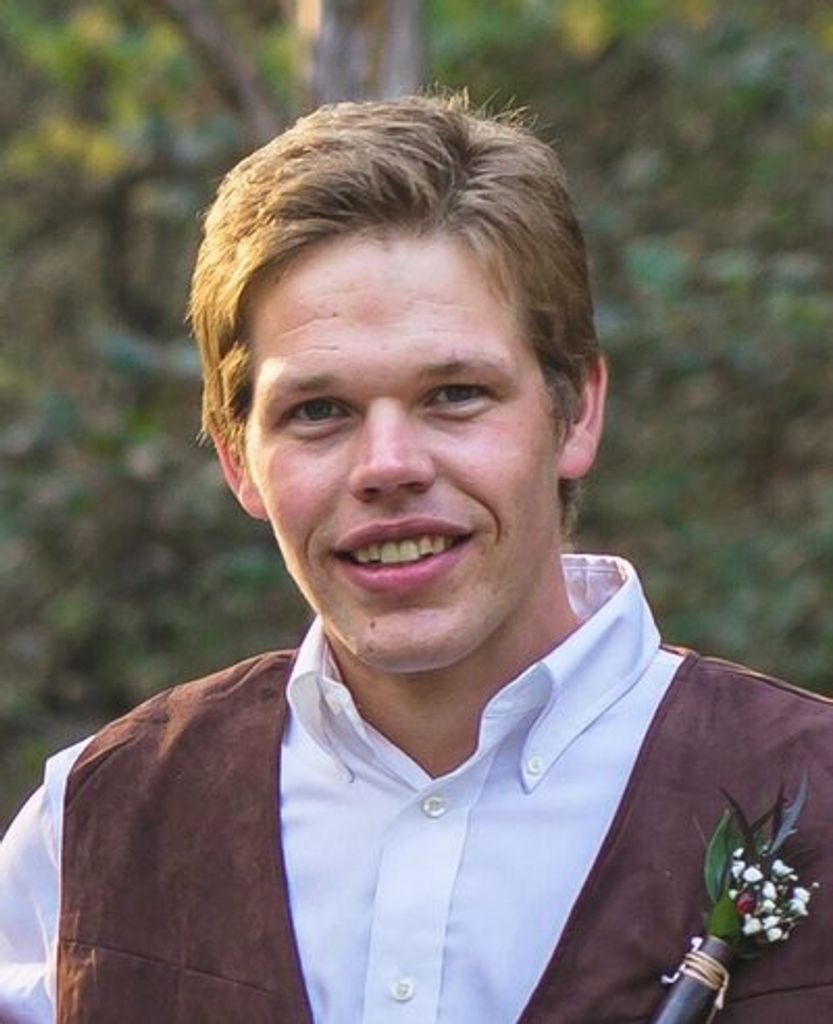 Lucas Connor Walker Profile Photo