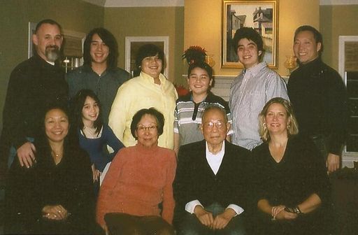 Yuan Chun Eugene "Gene" Chang photo gallery thumbnail 18 of 39