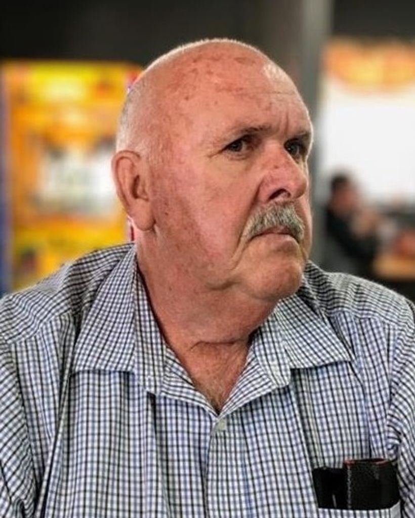 Robert "Bob" William Blakley