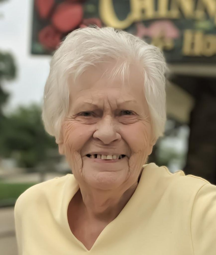 Elizabeth "Betty" Perrone Profile Photo