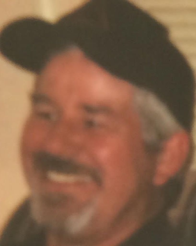 Michael Everett Glass Profile Photo