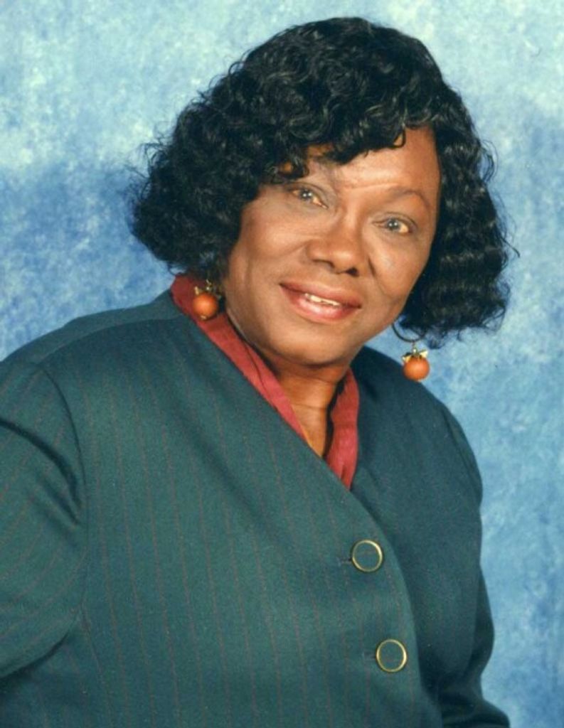 Mae Owens Profile Photo