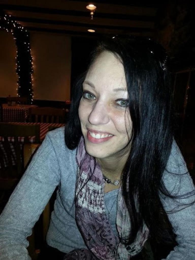 Amanda Cole Profile Photo