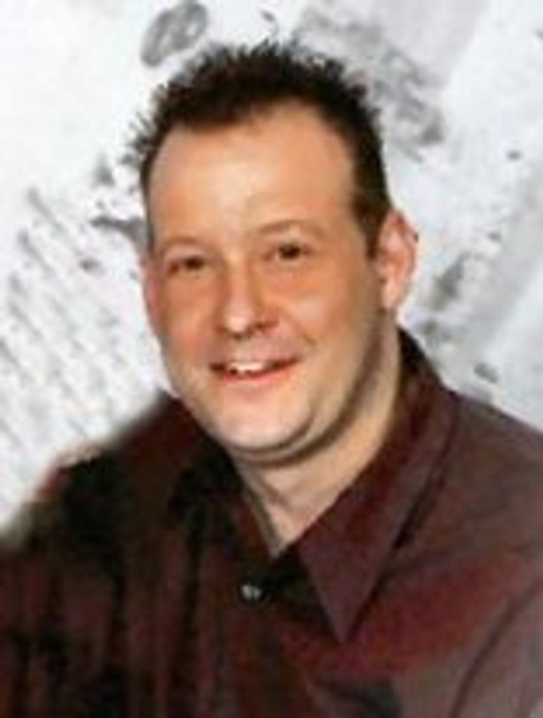Travis Skelton