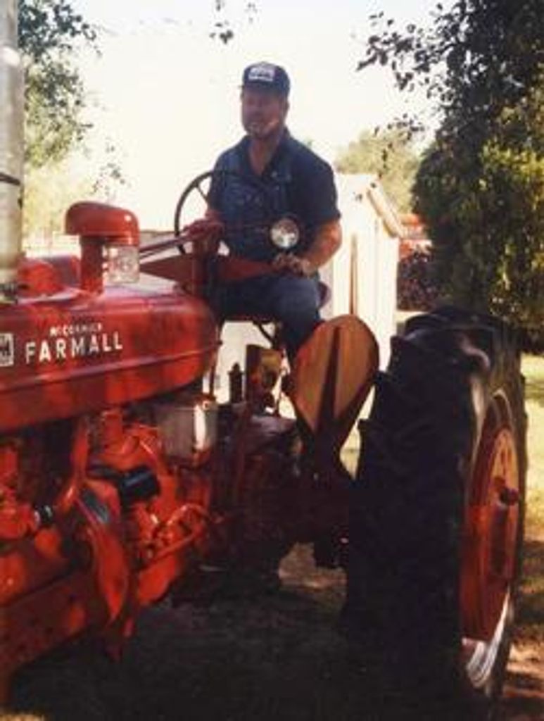 Michael Joseph Kraus Profile Photo