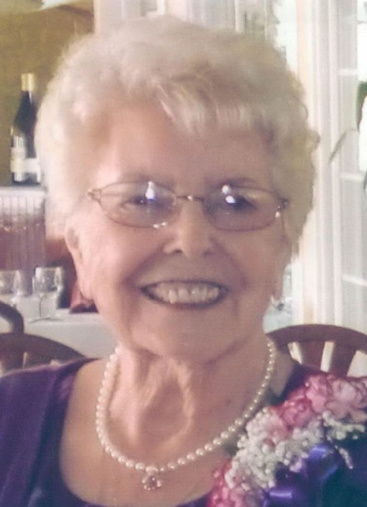 Lucille Furtado Souza