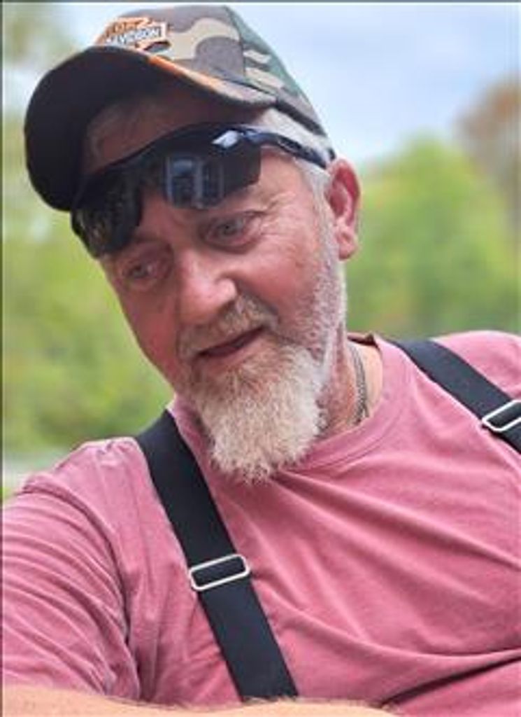 Jonathan Lee Feathers Profile Photo