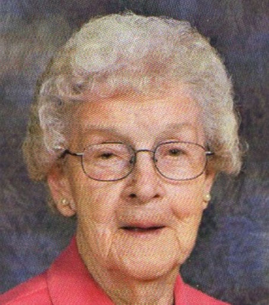 Itella "Tilly" (Moss)  Moore