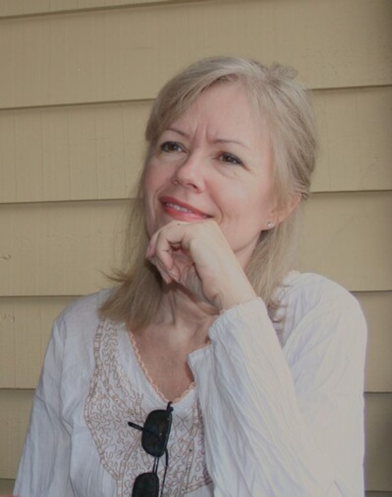 Lora Marie Burton Profile Photo
