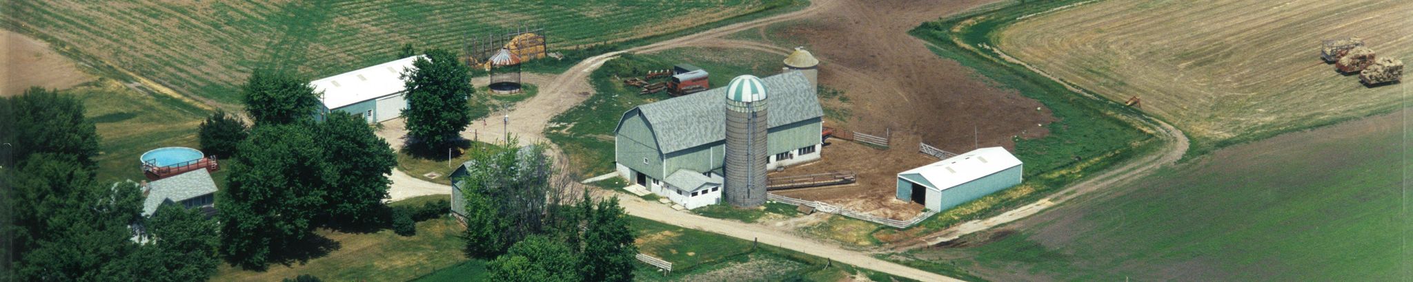 Cover for Gordon John Petersen's Obituary