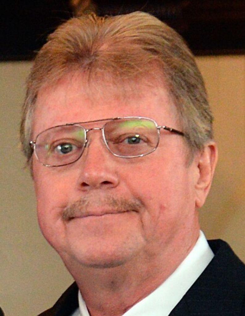 Michael (Mike) Salzeider