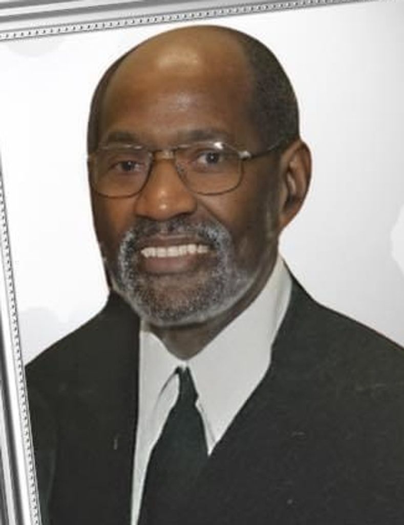 Carlton Lewis Profile Photo