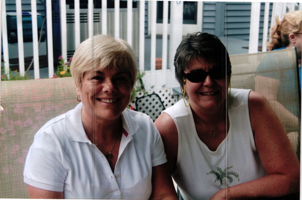 Laura Ellen Hemmings Profile Photo