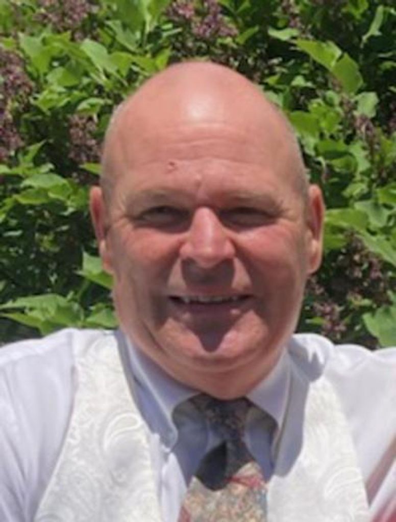 Kevin Michael Hayes Profile Photo