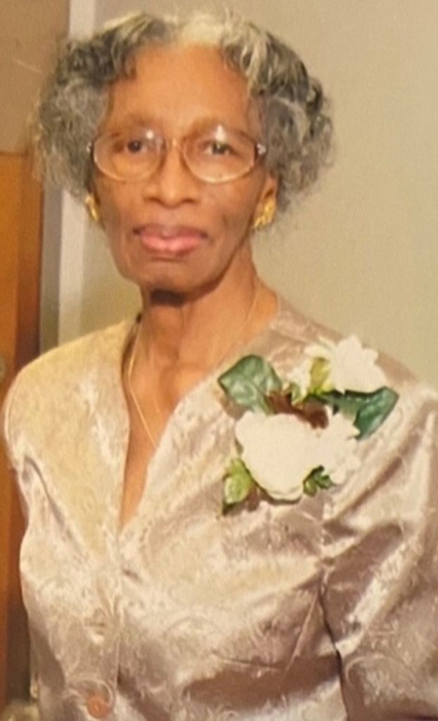 Melvia Lois Roach