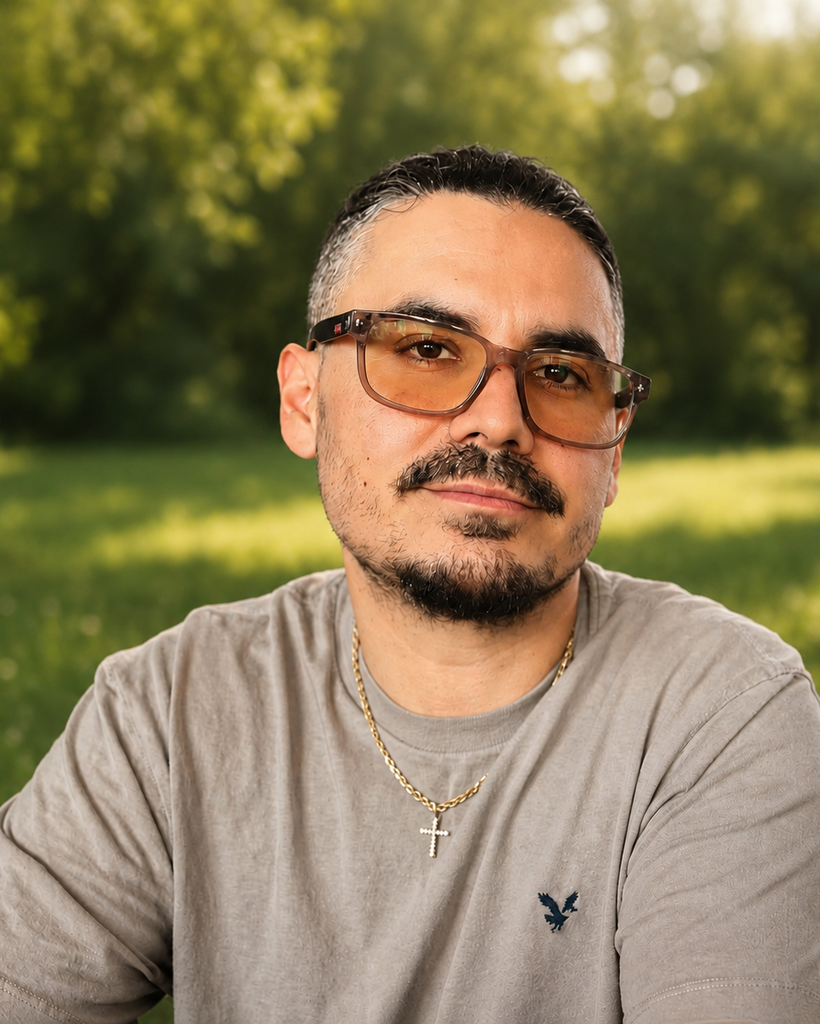Alejandro Deras Covarrubias