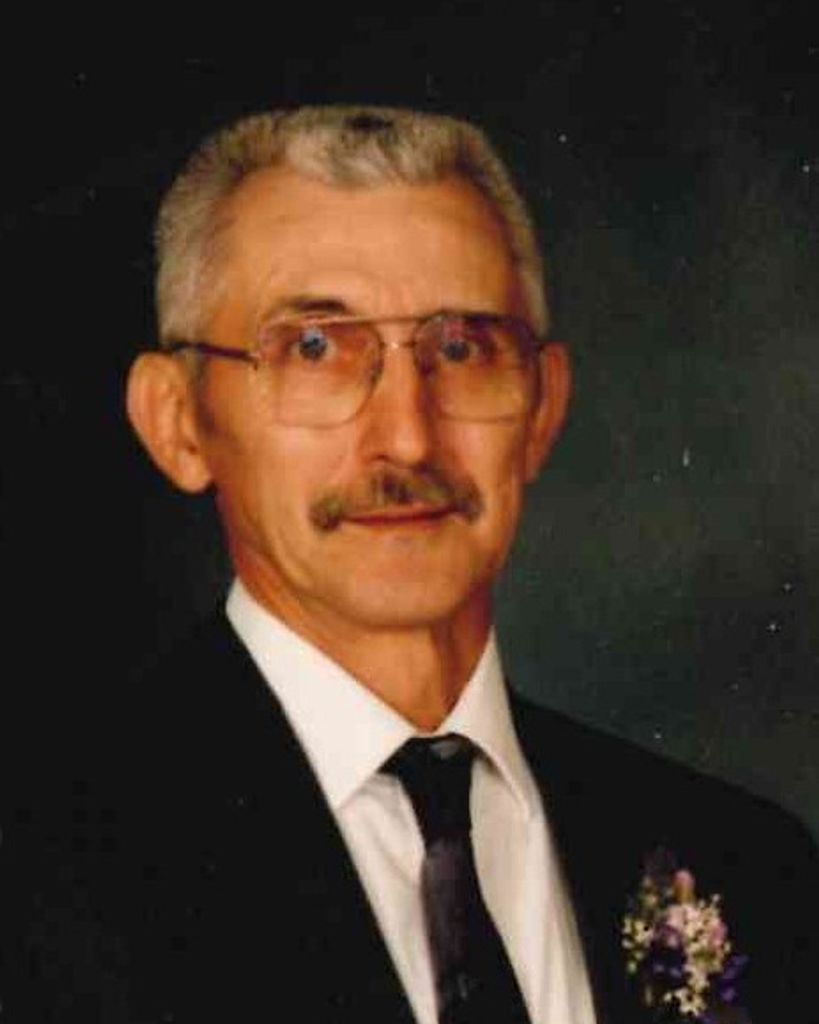 Dale Bowers Heberlig Profile Photo