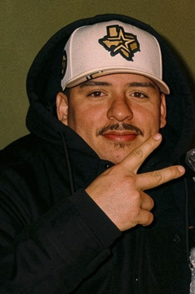 Artemio Gomez Jr Profile Photo