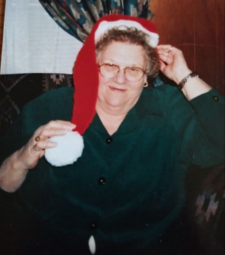 Anne Marie Seybold photo gallery thumbnail 36 of 36