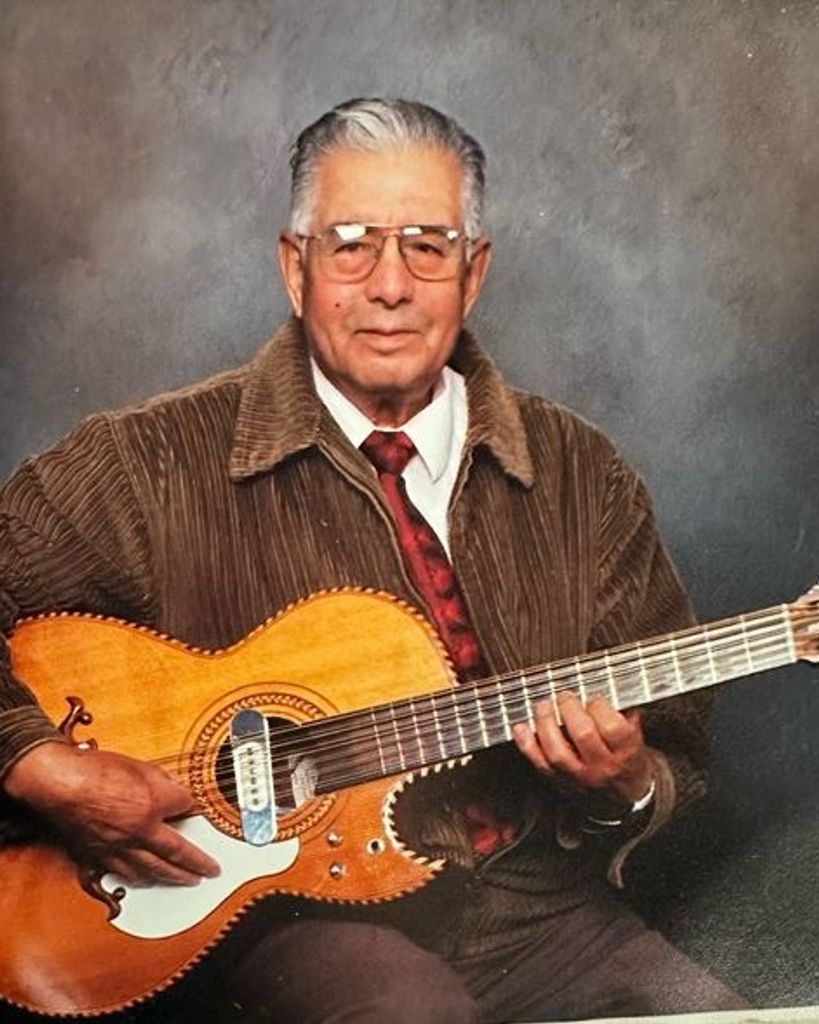 Fernando G. Farias Sr