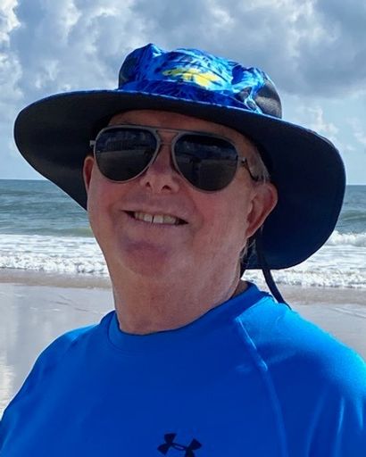 Gary L. Davis's obituary image