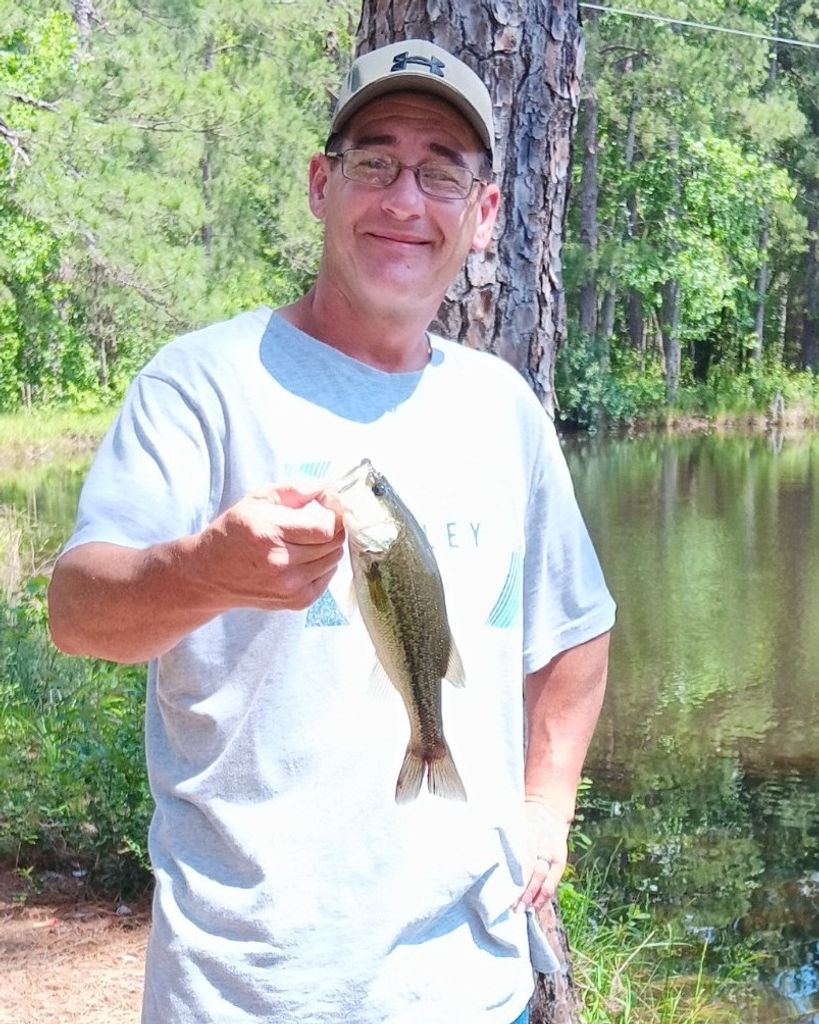 Jeremy Lee Helm Profile Photo