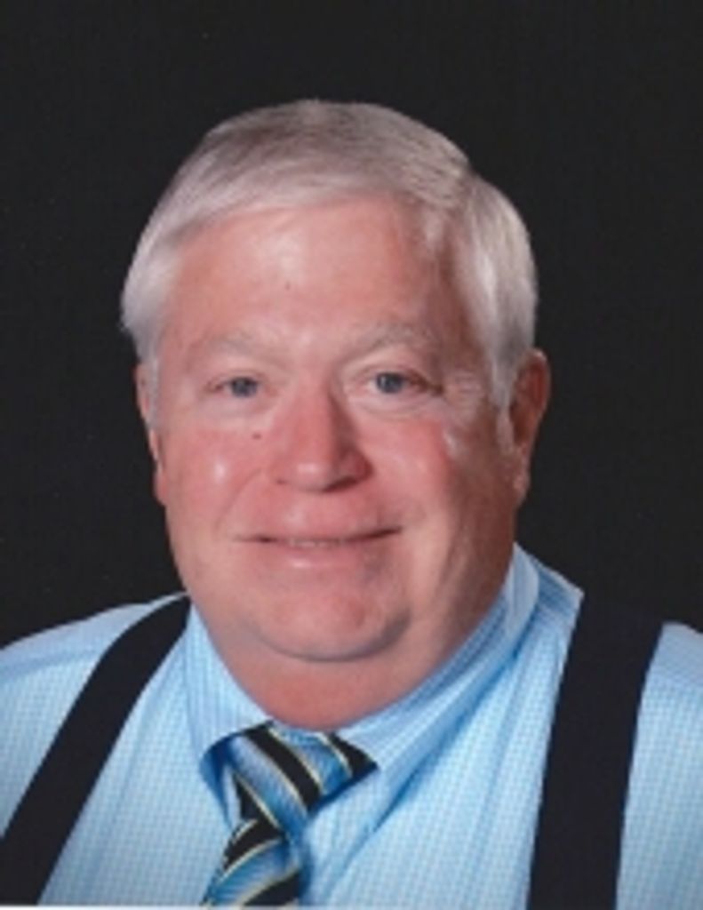 Robert  "Buzz" Van Horne