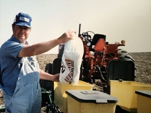Wayne Lee Watts photo gallery thumbnail 2 of 99