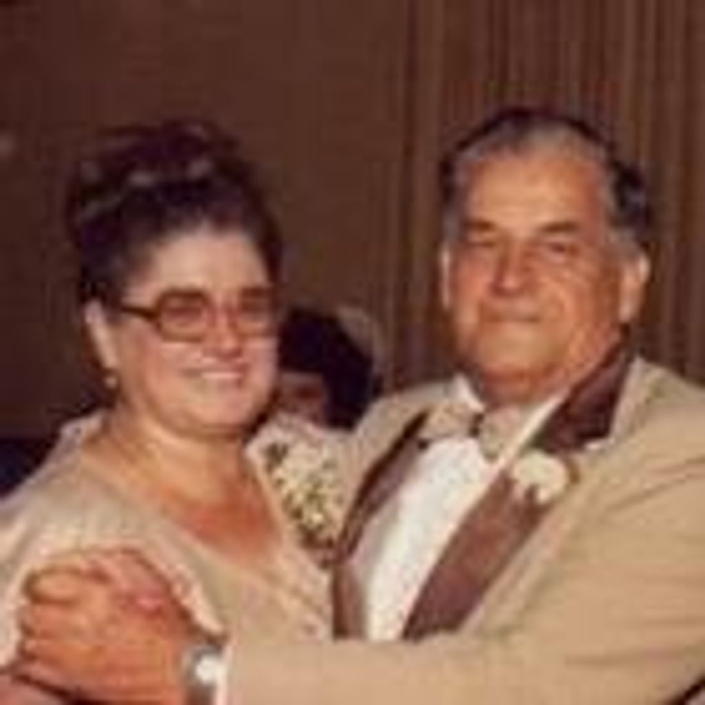 Marion L Molnar