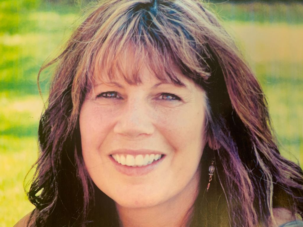 Debbie Sue (Rennie)  Hoover