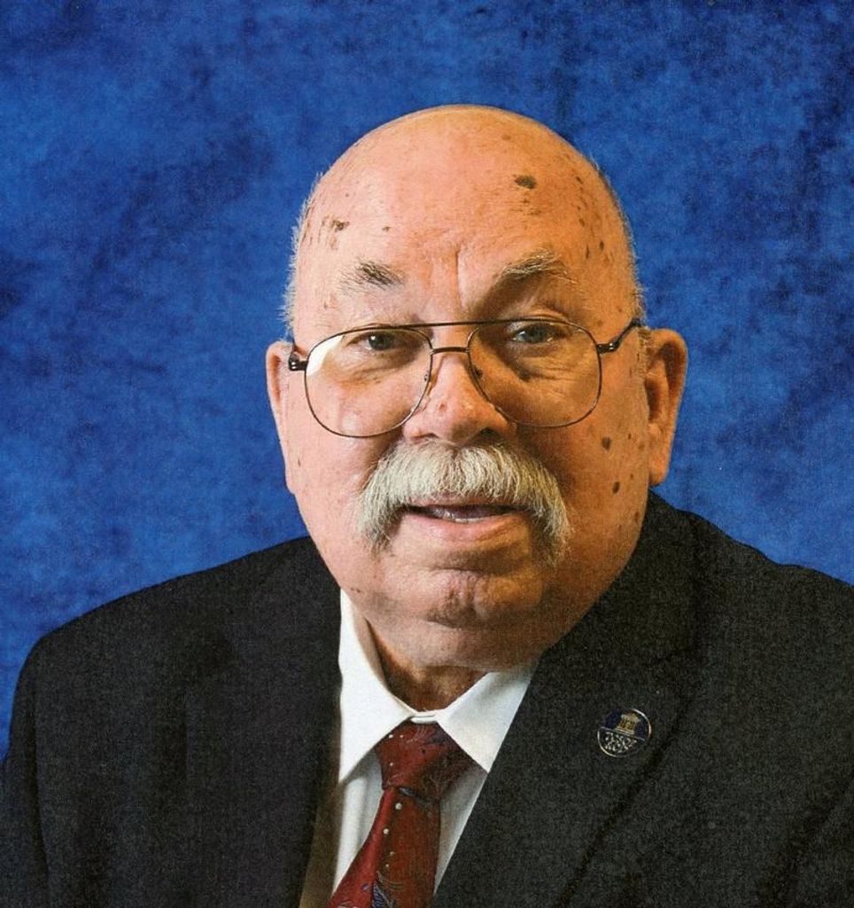 Howard "Wesley" Simons Profile Photo