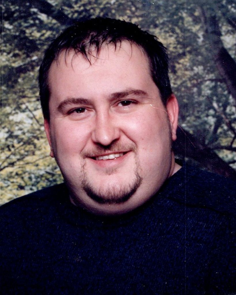 Dylan Thomas McEvoy Profile Photo