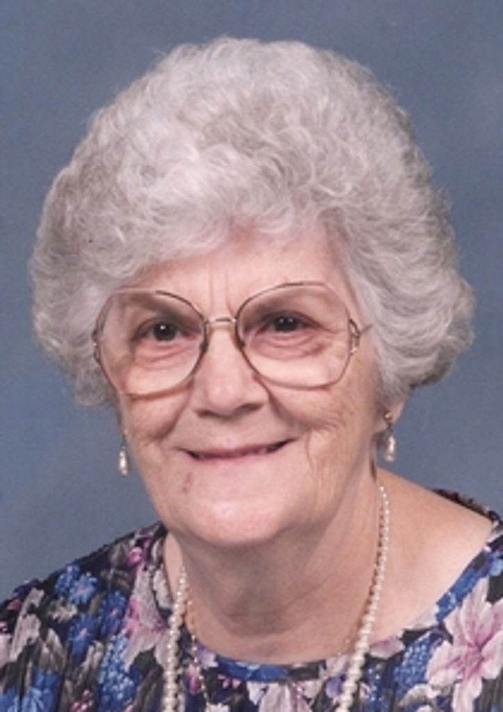Luanna M. (Giles)  Hart