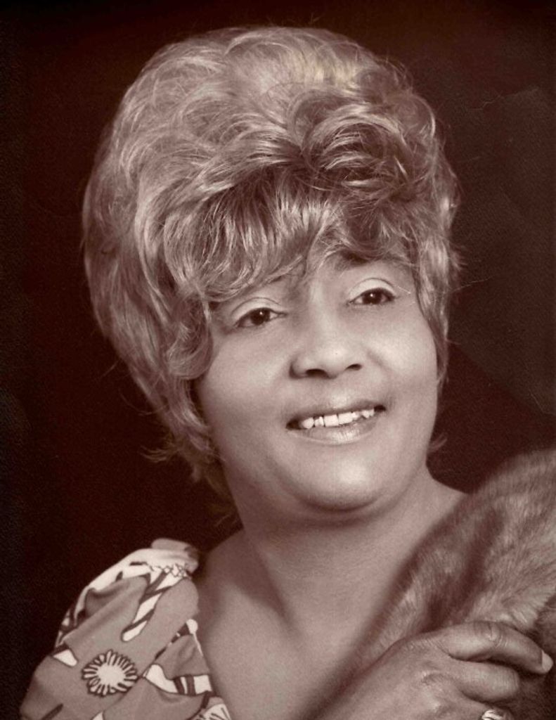 Earsie Faye Martin