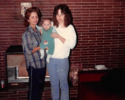 Irene (Wright)  Simpson photo gallery thumbnail 69 of 296